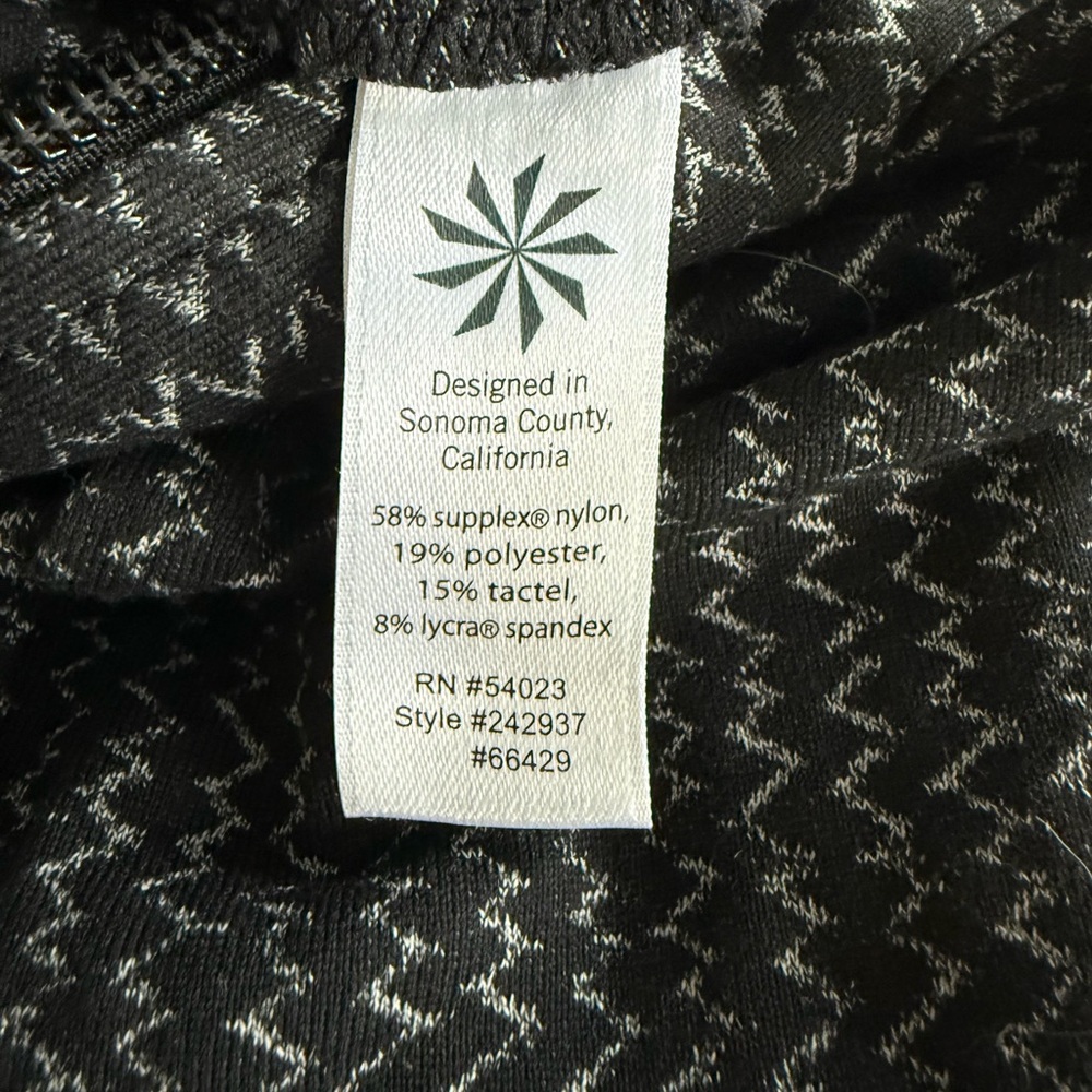 Athleta Heartbeat Hope Herringbone Full Zip Athletic Jacket | Medium - Picture 7 of 7